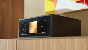NAD M10 V3 Blu0S Streaming Amplifier